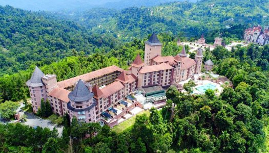 15 Romantic resorts and villas in Malaysia that make you feel like you are overseas without flying!